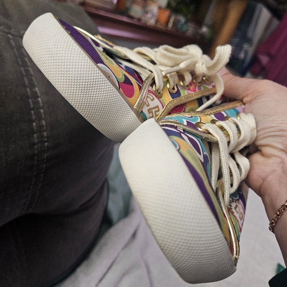 Coach dee multicolored logo gold trim shoes sneakers sz 7.5 - Picture 9 of 10